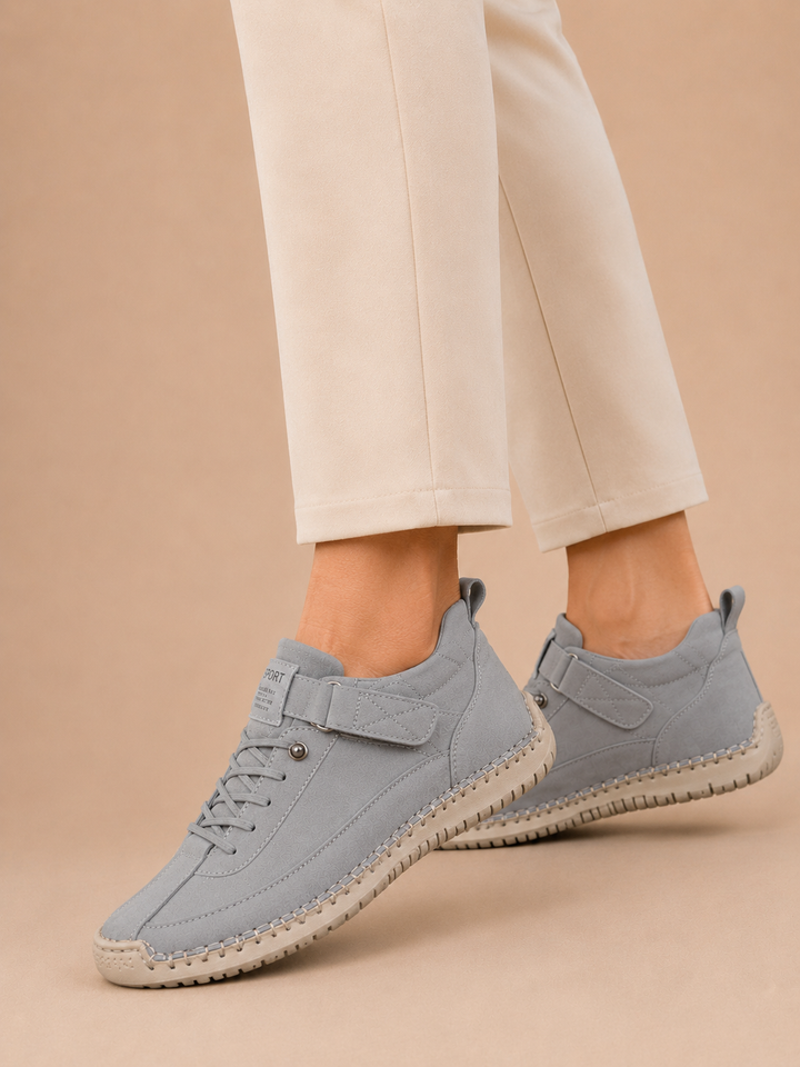 Mia – Comfortable Orthopaedic Trainers